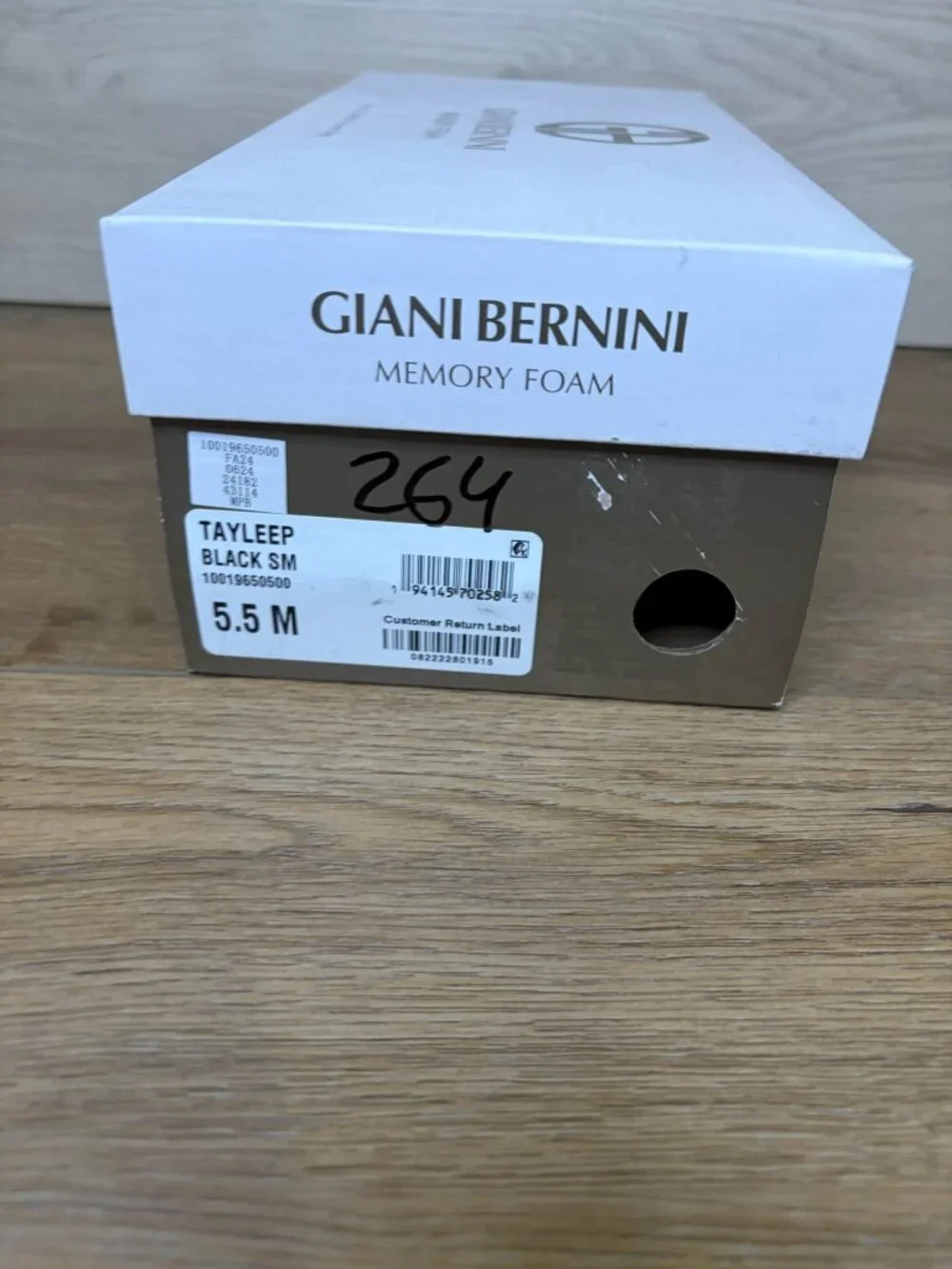 Giani Bernini Women's Taylee Memory Foam Cap Toe Ballet Flats Size 5.5M